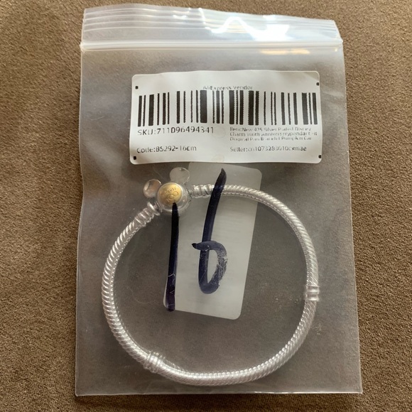 NWOT Disney 100th Anniversary Moments Snake Chain Bracelet - Picture 6 of 10